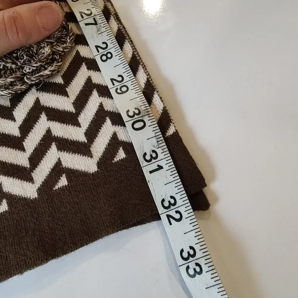 GAP Knit Brown & Cream Chevron Print Scarf